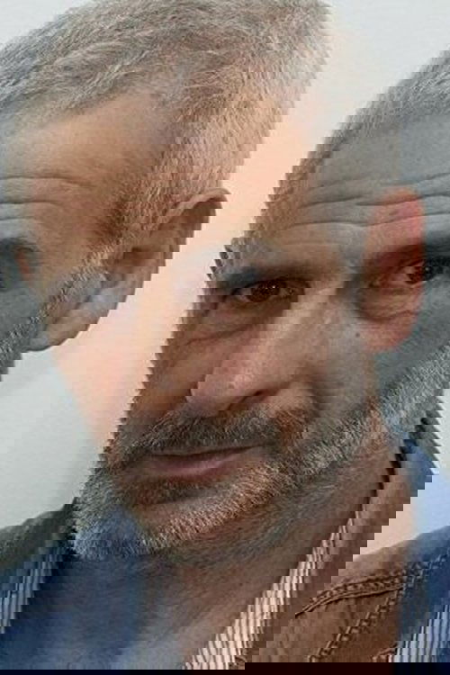 Fabien Lucciarini as Bernard Tirol