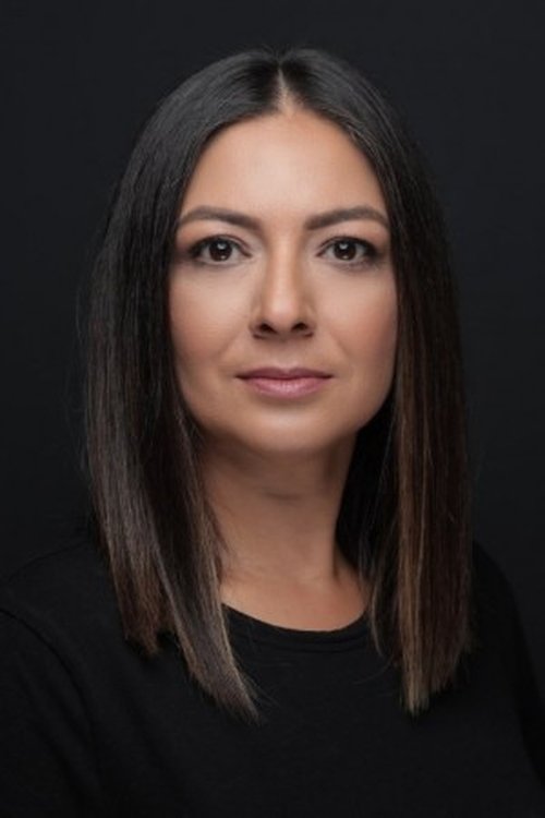 Zeynep Serpil Bozkurt as Tülay