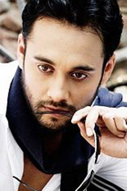 Kunal Shah as Satish