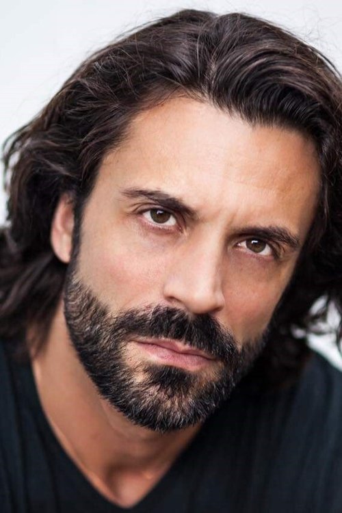 Christian Vit as Charles