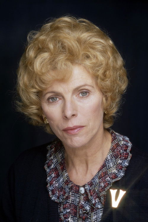 Billie Dixon as Jean Harlow in The Beard