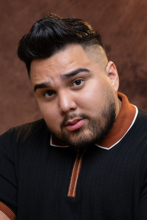 Oscar Miranda as Hector