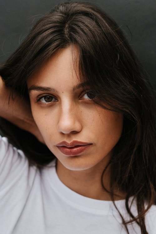 Léa Luce Busato as Liliane David