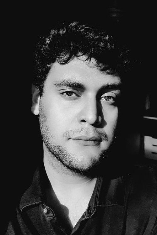 Alexandre Alonso as Renfield