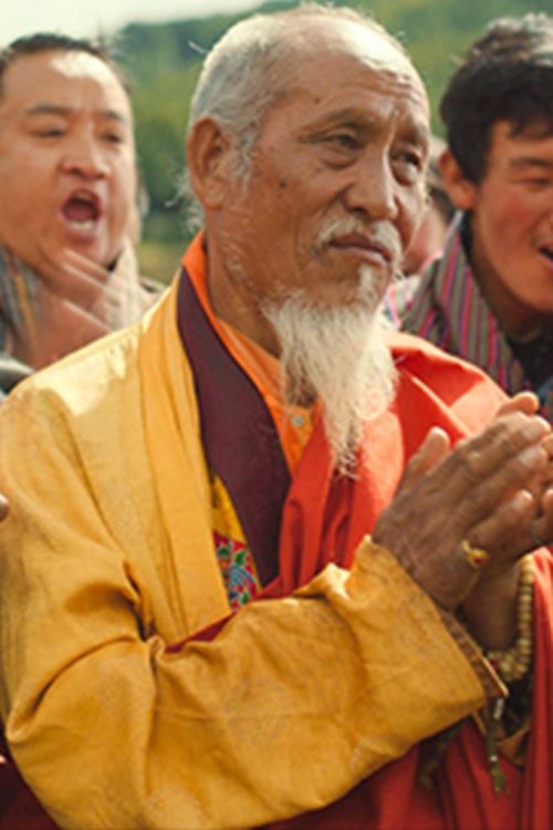 Kelsang Choejay as Lama