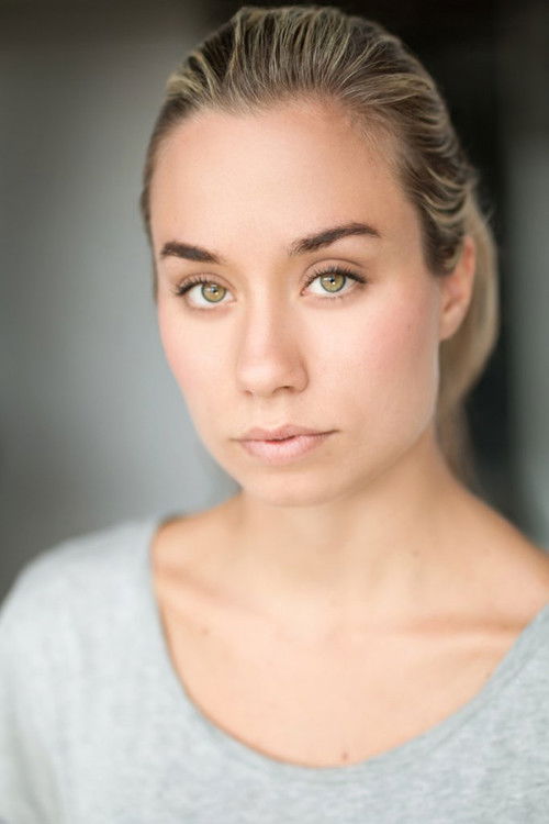 Alissa Hansen as Anna