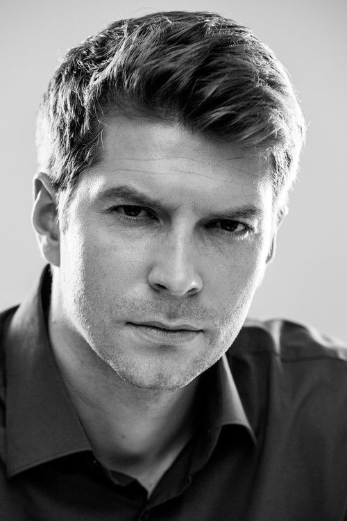 Oleksii Khilskyi as Стеблов