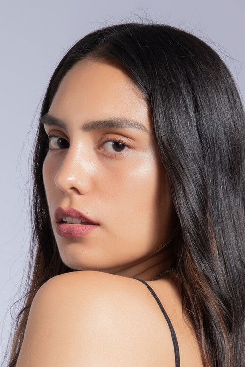 Mikaella Poirrier as Natalia