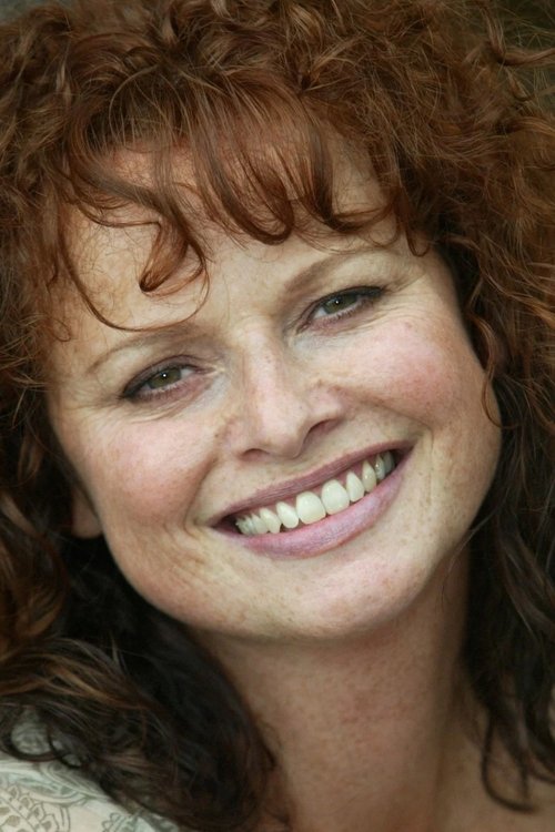 Bettina Berger as Juf Flora