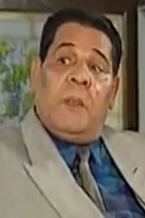 Mostafa Abu AlAzaim as كبير البصاصين