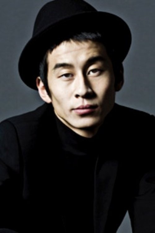 Jyonmyon Pe as Okubo