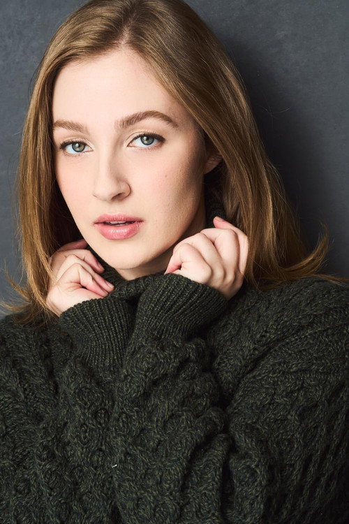 Hannah Chandler as Daisy Nash