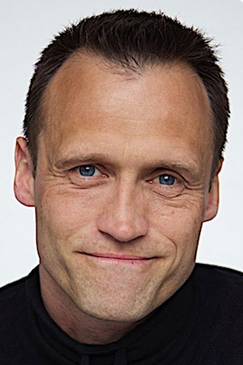 Jesper Pedersen as Mattias' Friend