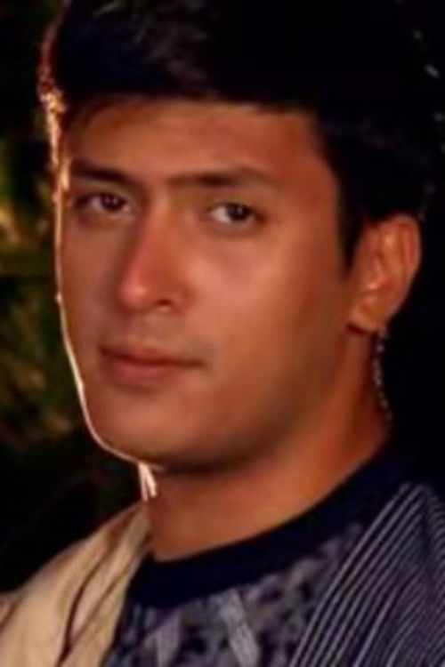 Ulugbek Yunusov as Sanjar