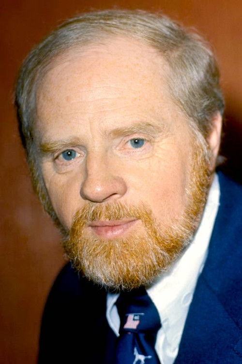 Arne Bendiksen as Kenny, umilitært individ