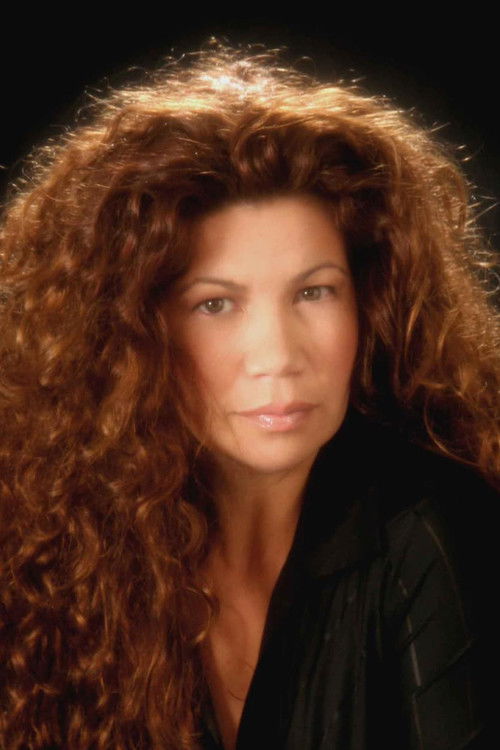 Jeanette Jurado as Exposé