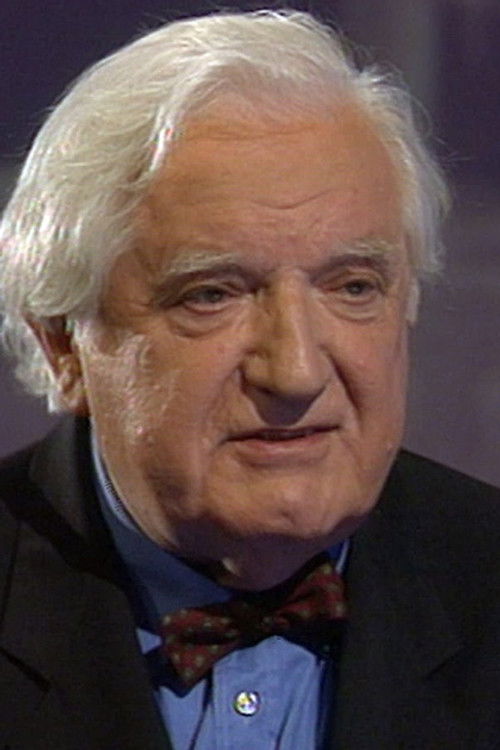 Tibor Varga as Borderguard