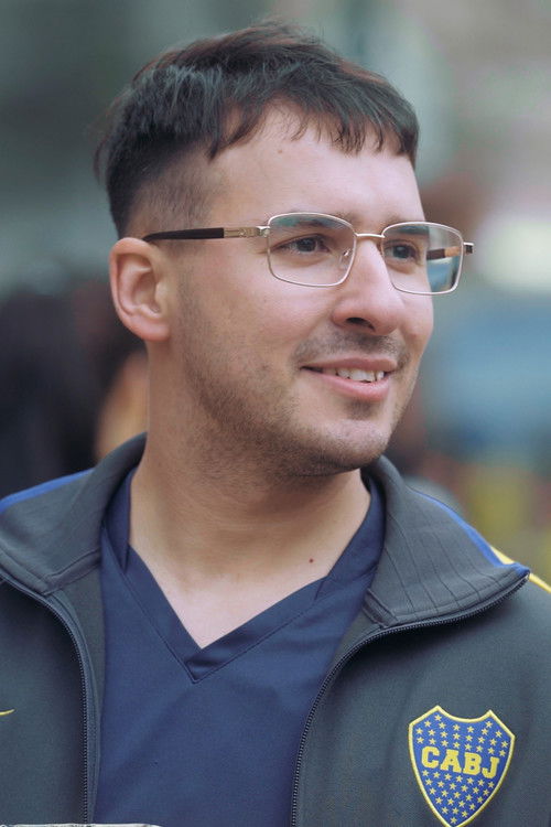 Ignacio Linares as Alan