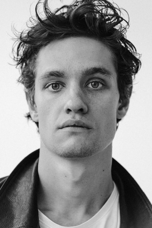 Vladimir Averyanov as Dima