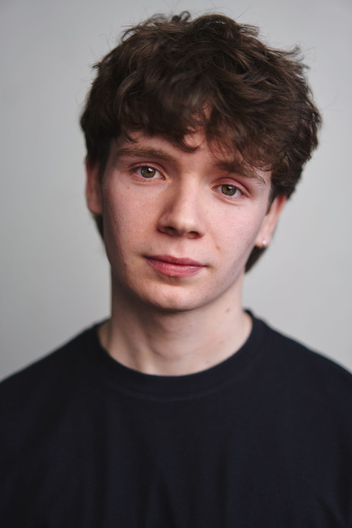 Joseph Mason-Coombs as Darren