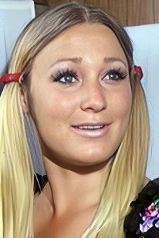 Gisela Schwartz as Ingeborg Vollmöller