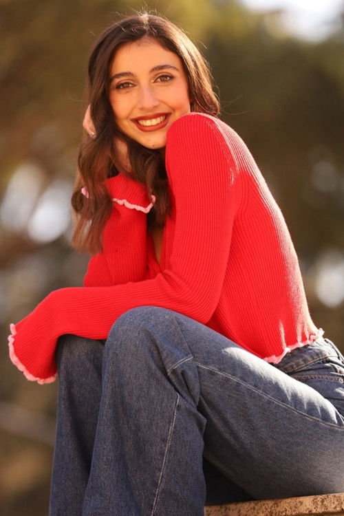 Jennifer Khater as Jasmin