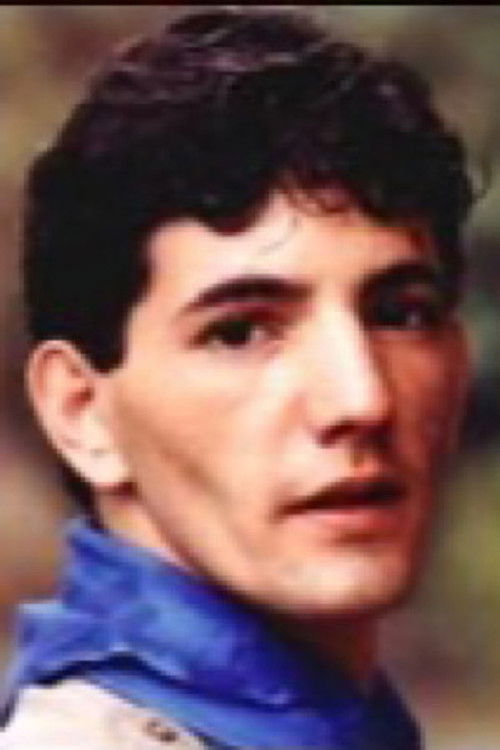 Dominique Mendez as 2e Scout: La Patrouille des Bleus