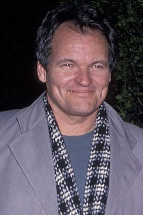 Jeffrey Josephson as Howard