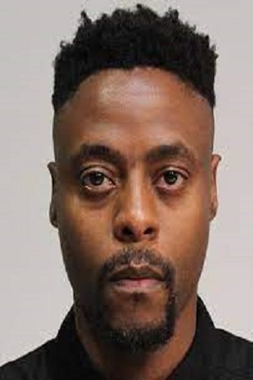 Vuyo Loko as Potluck