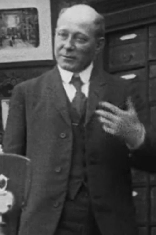 Lucien Nonguet as Self