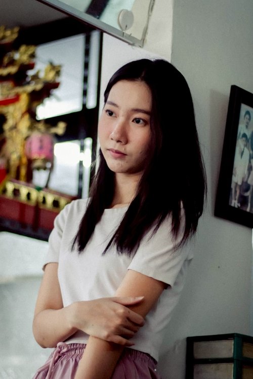 Sasitrikul Limakul as Princess Leia