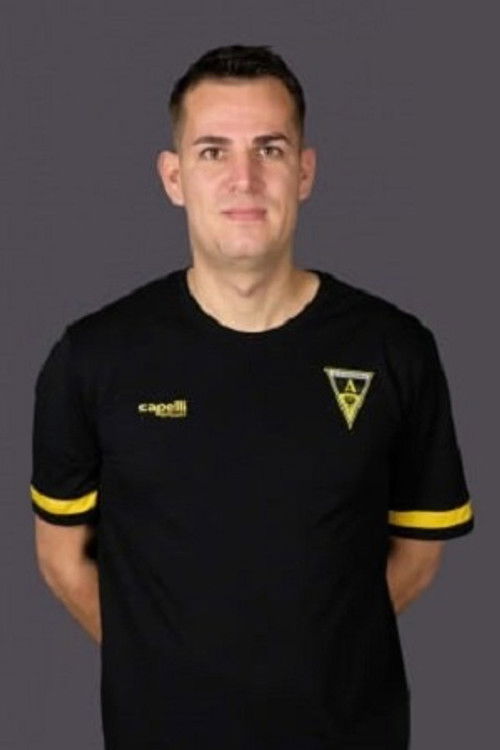 Helge Hohl as Helge Hohl