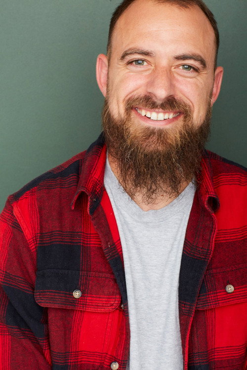 Loic Boucheny as Burly Dude