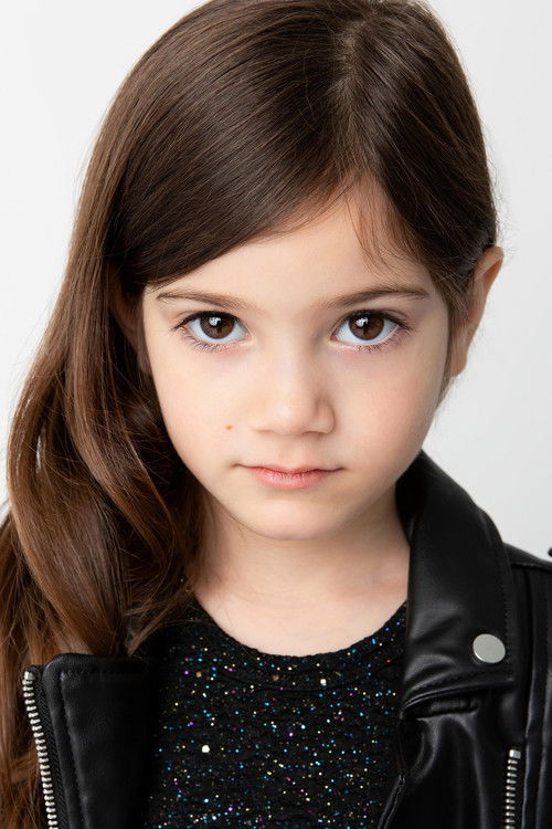 Audrey Hoffman as Bea (Ages 3 & 5)
