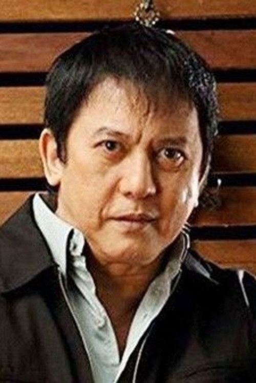 Phillip Salvador as Amadeo Perez