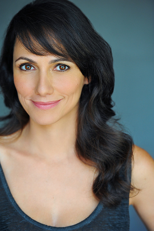 Azize Erim as Anchor