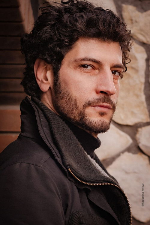 Kire Gjorevski as Ivica Bozic