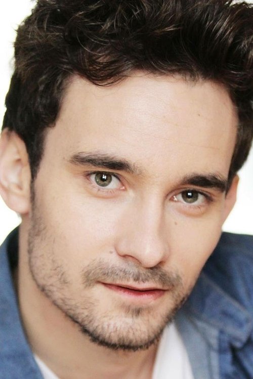 Florian Hessique as Serveur Flamingo