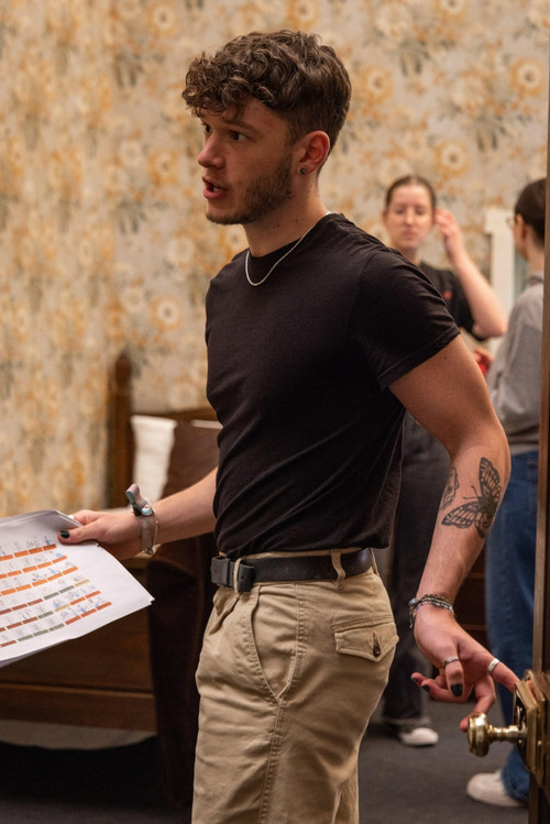 Harry Jenkins as Joe