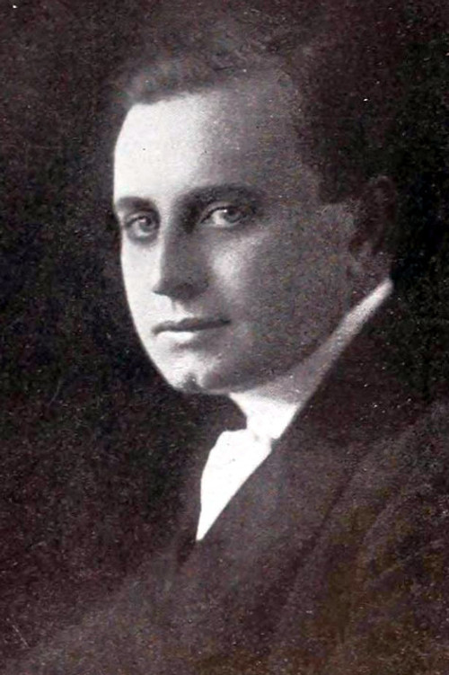 James Vincent as Gordon