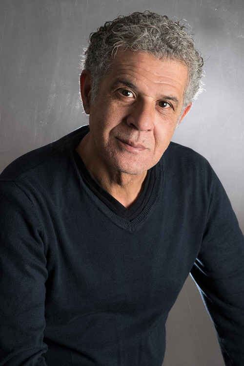 Amor Hakkar as Moshen