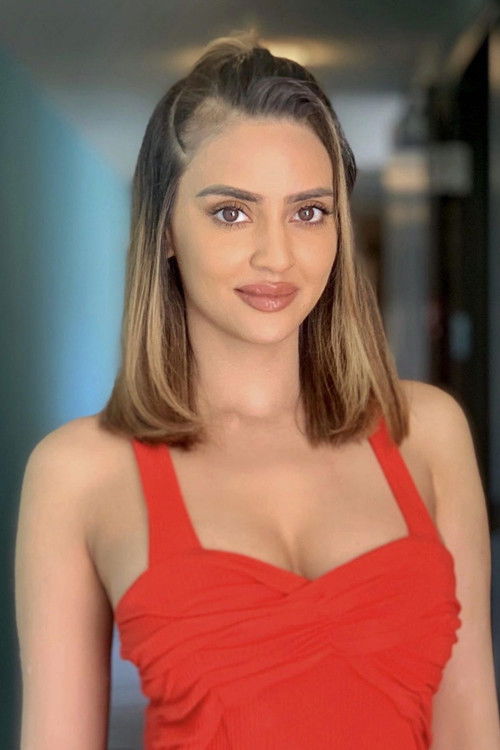 Azra Valani as Delilah