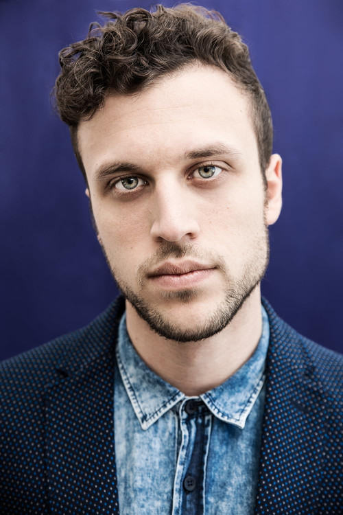 Arber Aliaj as Moktar