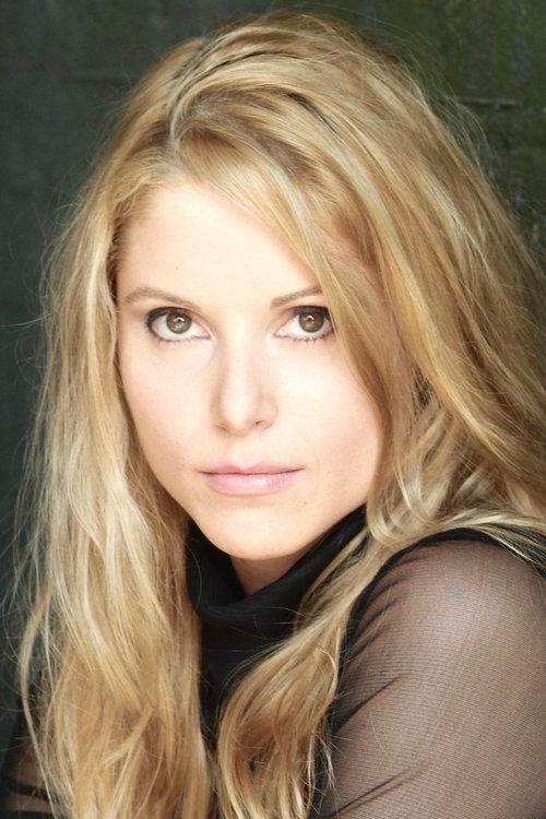 Jennifer Bryer as Lauren