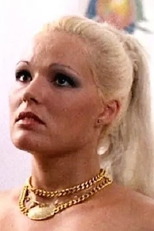 Cristina Minutelli as Filomena, la cameriera del sindaco (as Christiane Minutelli)