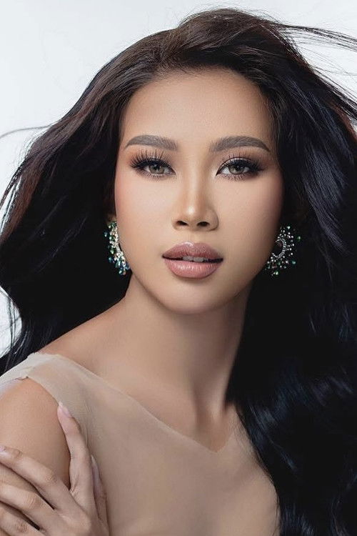 Jana Cuervo as Berna