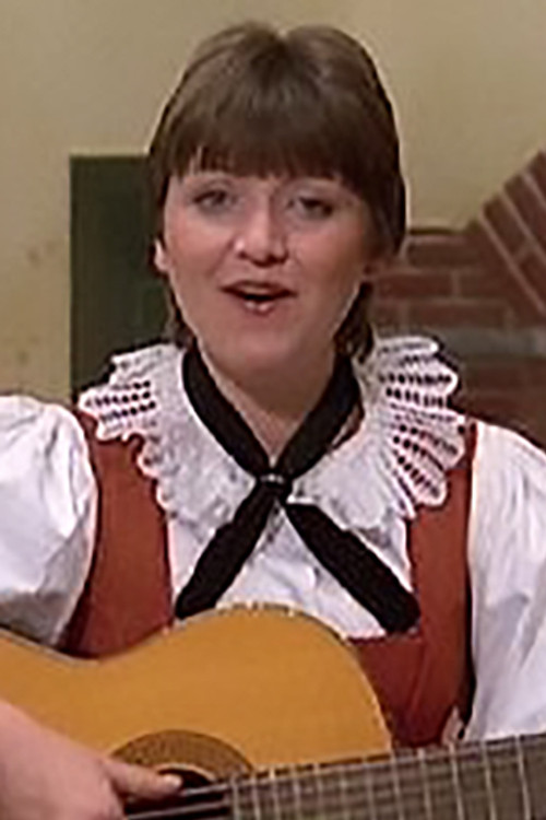 Maria Sulzer as Jodlerin