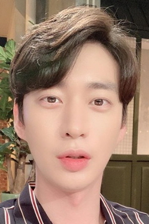 Kim Yoon-sang as Narrator (voice)