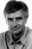 Daniel Rivière as Maurice