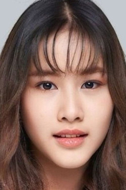 Tunthita Patchoto as Lookpeach